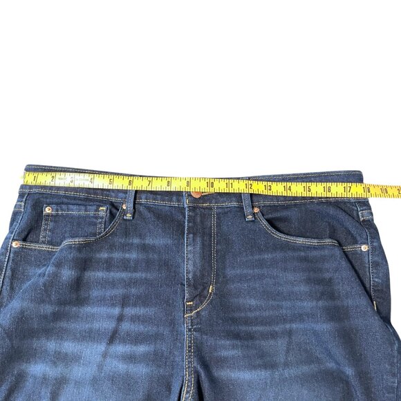 Levis Signature Mid Rise Bootcut Jeans Womens Size 33x34 Blue Dark Wash Stretch - Picture 11 of 12